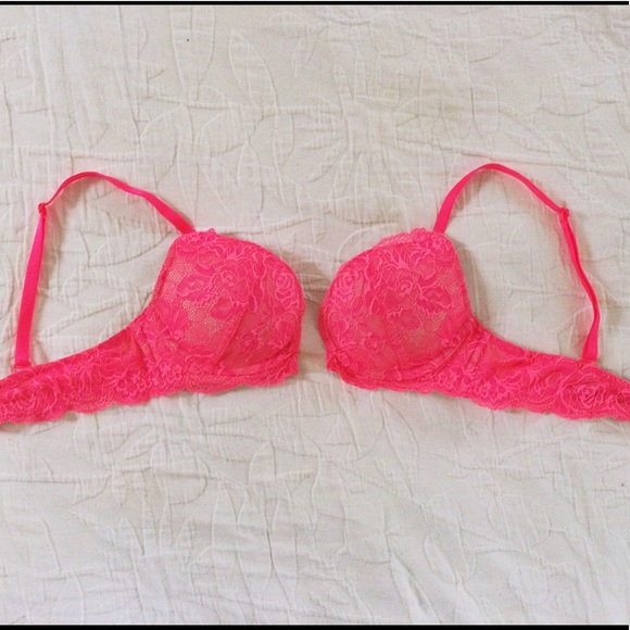 Victoria's Secret Coral/Pink Lace Push-Up Bra - Picture 7 of 8